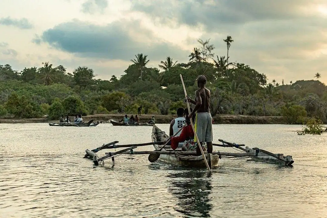 Kongo River Canoe Versus the Wasini Traditional Dhow