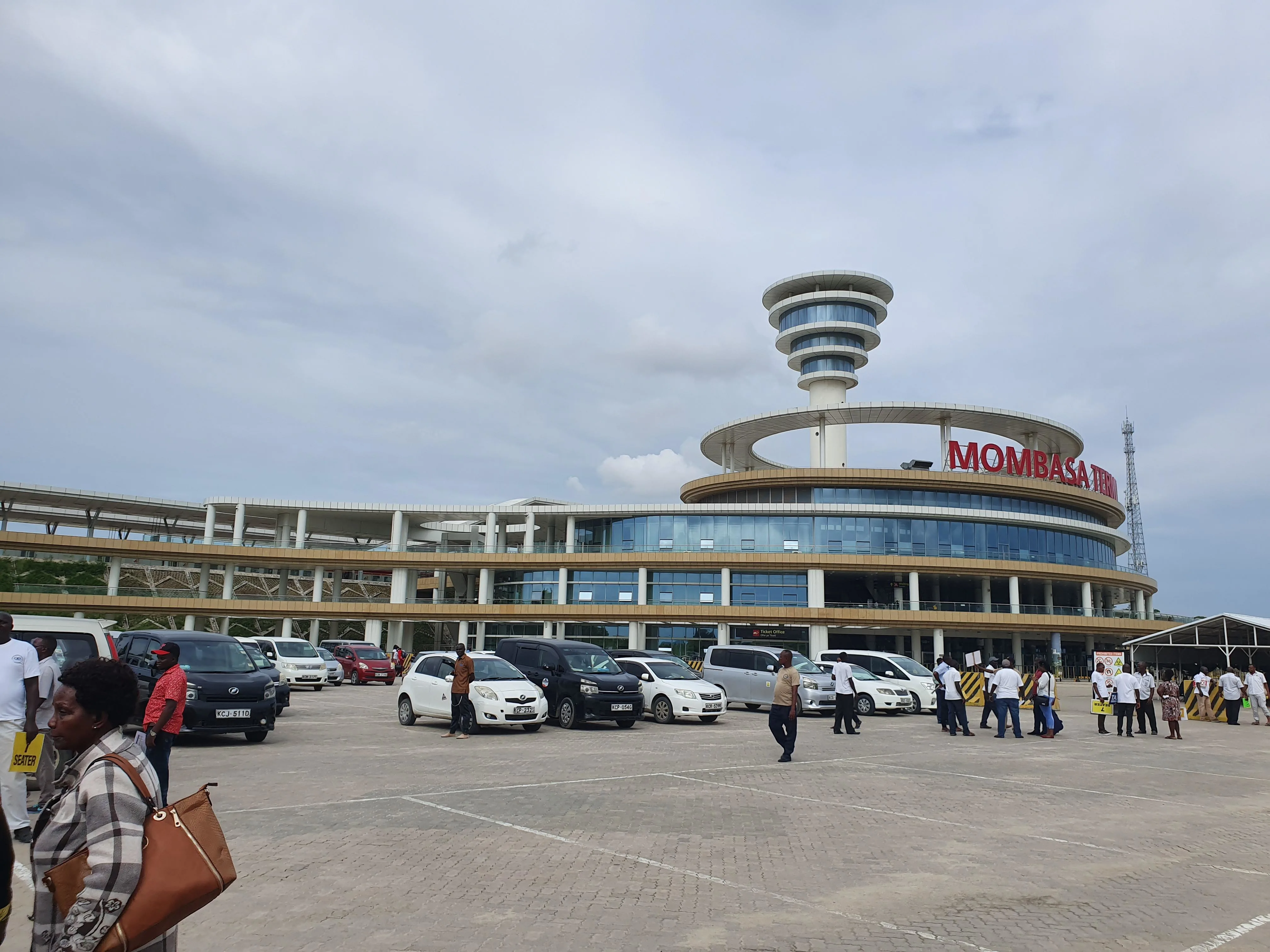 Mombasa SGR to Diani Distance Time and Transfer Options